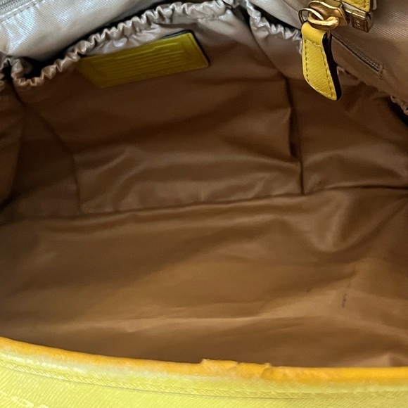 COACH-Vibrant‎ Yellow Tote Bag-Fair Condition -PLEASE READ DESCRIPTION - Picture 9 of 16
